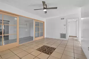 208 Palmyra Dr, Orlando, FL 32807 - Photo 10