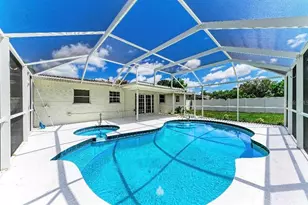 3207 19th Ave W, Bradenton, FL 34205 - Photo 10