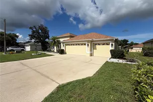 7414 39th Ct E, Sarasota, FL 34243 - Photo 40