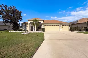 7414 39th Ct E, Sarasota, FL 34243 - Photo 1