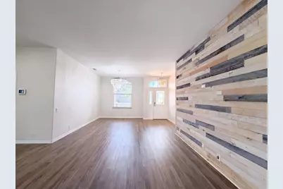 7414 39th Court E, Sarasota, FL 34243 - Photo 6