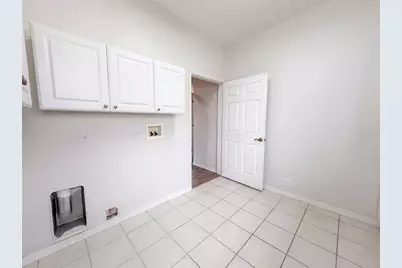 7414 39th Court E, Sarasota, FL 34243 - Photo 34
