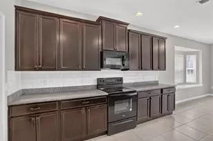 6812 Goldflower Ave, Saint Cloud, FL 34773 - Photo 8