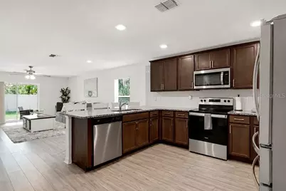 1031 East Parkway, Deland, FL 32724 - Photo 4