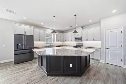 17026 Crestmont Boulevard, Clermont, FL 34711 - Photo 8