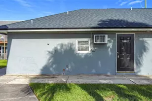 2795 L B McLeod Rd, Orlando, FL 32805 - Photo 2
