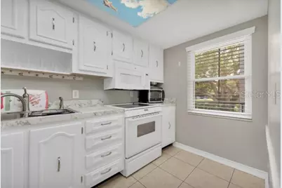 333 Lake Howard Drive NW #204D, Winter Haven, FL 33880 - Photo 12