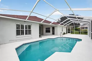 1321 Riverfield Ct, Valrico, FL 33596 - Photo 2