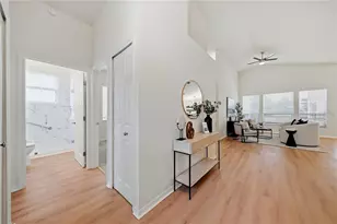 6817 Superior St Cir, Sarasota, FL 34243 - Photo 6