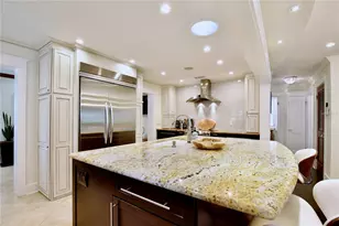 121 Rosearden Dr, Orlando, FL 32803 - Photo 12