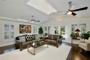 121 Rosearden Dr, Orlando, FL 32803 - Photo 8