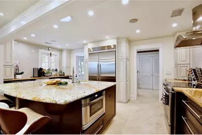 121 Rosearden Drive, Orlando, FL 32803 - Photo 14