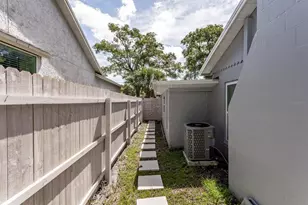 1050 Herman Ave, Orlando, FL 32803 - Photo 6