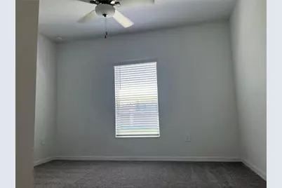 11186 Radiant Shore Loop, San Antonio, FL 33576 - Photo 6