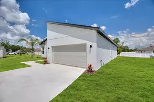 151 Maple Dr, Poinciana, FL 34759 - Photo 2