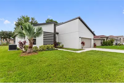 412 Lark Court, Poinciana, FL 34759 - Photo 2