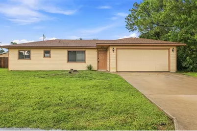 709 Cuxhaven Street NW, Palm Bay, FL 32907 - Photo 4