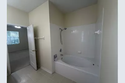 10130 Shadow Creek Drive, Orlando, FL 32832 - Photo 16
