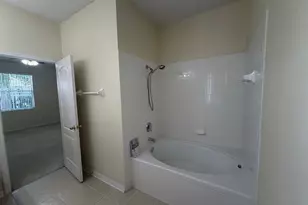 10130 Shadow Creek Dr, Orlando, FL 32832 - Photo 16