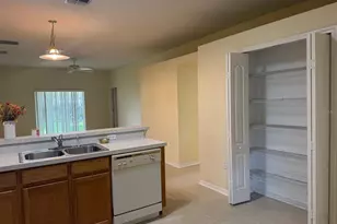 10130 Shadow Creek Dr, Orlando, FL 32832 - Photo 6