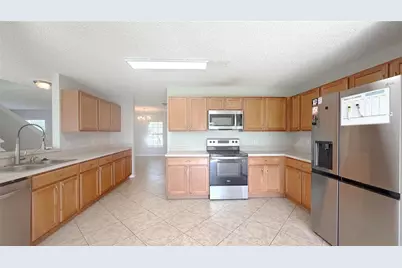 831 Horseshoe Falls Drive, Orlando, FL 32828 - Photo 8
