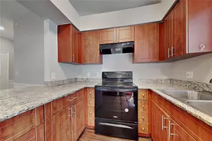 [Address not provided], Valrico, FL 33596 - Photo 4