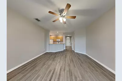 [Address not provided], Seffner, FL 33584 - Photo 2