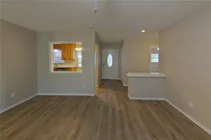 [Address not provided], Saint Petersburg, FL 33712 - Photo 2