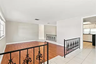 5600 Andrea Dr, Holiday, FL 34690 - Photo 2