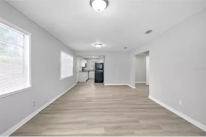 1743 30th Street S, Saint Petersburg, FL 33712 - Photo 12