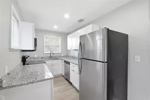1743 30th St S, Saint Petersburg, FL 33712 - Photo 20