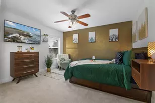 2930 W Rogers Ave, Tampa, FL 33611 - Photo 34