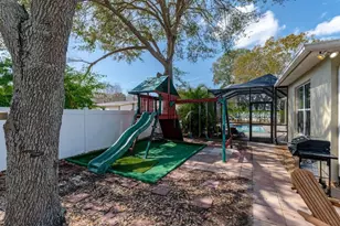 2930 W Rogers Ave, Tampa, FL 33611 - Photo 68