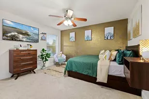 2930 W Rogers Ave, Tampa, FL 33611 - Photo 8