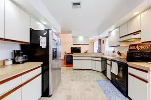 7104 Bledsoe Ave, Orlando, FL 32810 - Photo 18