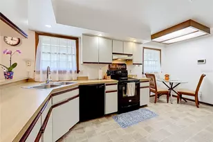 7104 Bledsoe Ave, Orlando, FL 32810 - Photo 2