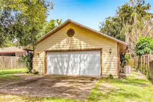 7104 Bledsoe Ave, Orlando, FL 32810 - Photo 38