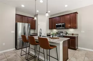 215 Lakes Shore Dr, Davenport, FL 33837 - Photo 4