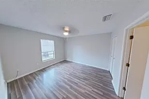 10352 Hemlock St, Spring Hill, FL 34608 - Photo 8
