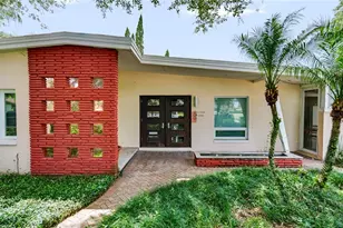 600 Mayfair Cir, Orlando, FL 32803 - Photo 2