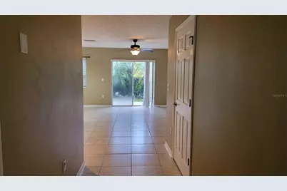 2805 Cliffe Court, Oviedo, FL 32765 - Photo 2