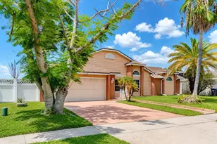 14918 Prairie Rose Ct, Orlando, FL 32824 - Photo 2