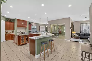 2555 Rose Spring Dr, Orlando, FL 32825 - Photo 14