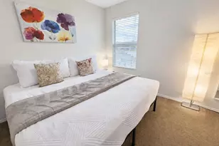 4722 Ruby Red Ln, Kissimmee, FL 34746 - Photo 10