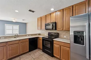 12648 Somerset Oaks St, Orlando, FL 32828 - Photo 4