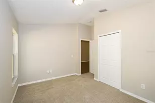 8516 Canterbury Lake Blvd, Tampa, FL 33619 - Photo 14
