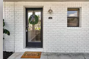 2994 Plaza Terrace Dr, Orlando, FL 32803 - Photo 2