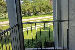 1520 Glen Oaks Dr E, Sarasota, FL 34232 - Photo 14