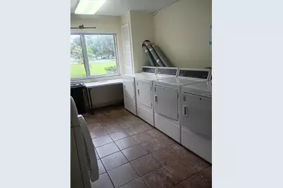 1520 Glen Oaks Drive E #248, Sarasota, FL 34232 - Photo 24