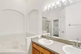 5742 Essex Isle Dr, Orlando, FL 32829 - Photo 20